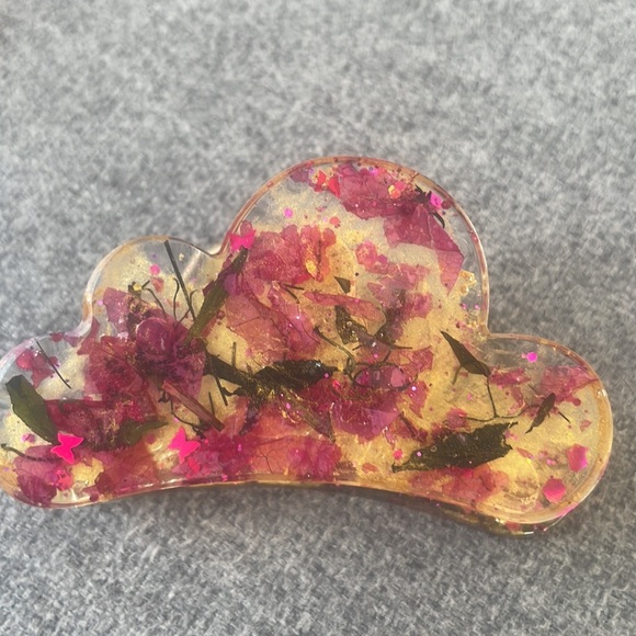 #197 Pressed Flower Claw Hair Clip - Picture 3 of 16